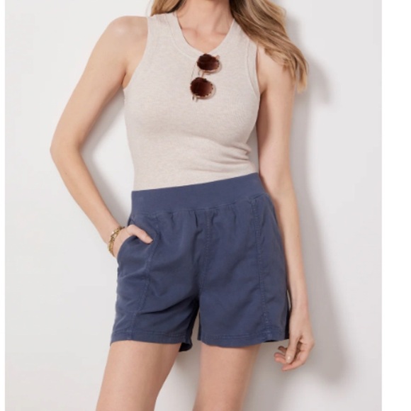 Faherty Pants - Faherty Blue Linen Blend Arlie Pull On Shorts Size Medium
